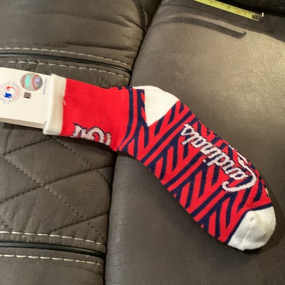 MLB St Louis Cardinals new calf height socks unisex size large - Picture 3 of 4